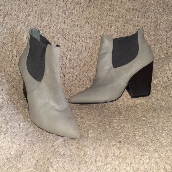 POUR LA VICTOIRE-Metallic Sheen Nubuck Suede Gray-Sz 8.5-Excellent - Picture 1 of 7